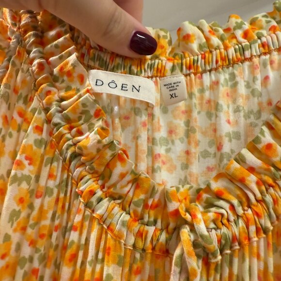 DÔEN Dress | DÔEN Emmaretta Dress in Clementine Daisy Fields - Picture 5 of 5